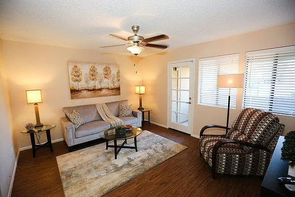 10134 W Mohawk Ln — Photo 60