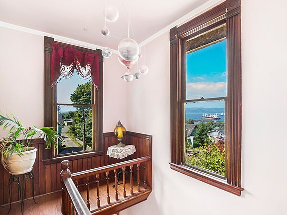 Top of Stairs Nook