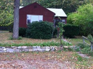 13 Deepwood Dr, Lebanon, CT 06249