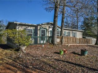 12 Little Austin Ln, Leicester, NC 28748