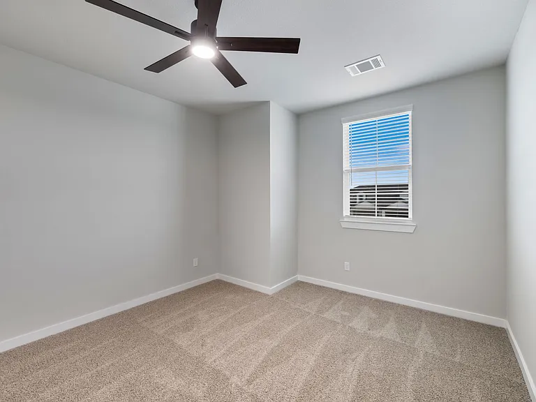 4407 Clovis Ct — Photo 18