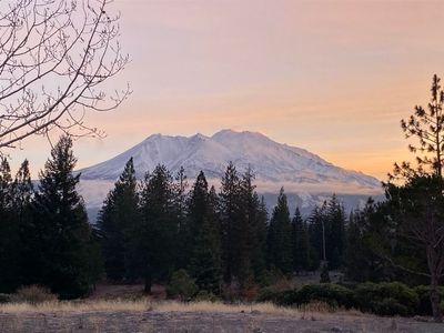 5921 Serrano Dr, Mount Shasta, CA, 96067