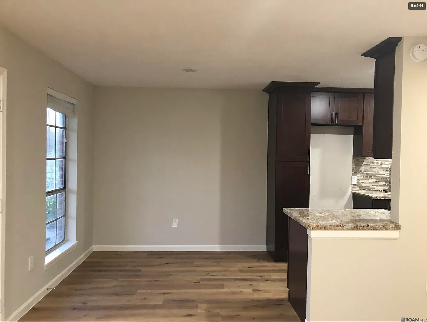 2 bed, 966 sqft, $1,200 — Photo 2