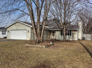 235 Surf Trl, South Beloit, IL 61080
