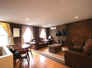 154 Vanderbilt Ave APT 2, Brooklyn, NY 11205