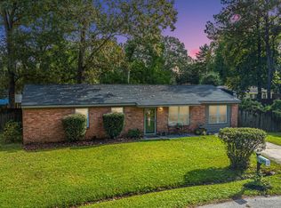 1989 Beechnut St, Charleston, SC 29414