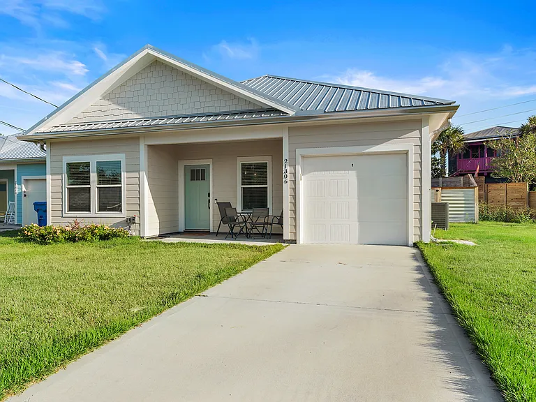 21306 Pompano Ave — Photo 12