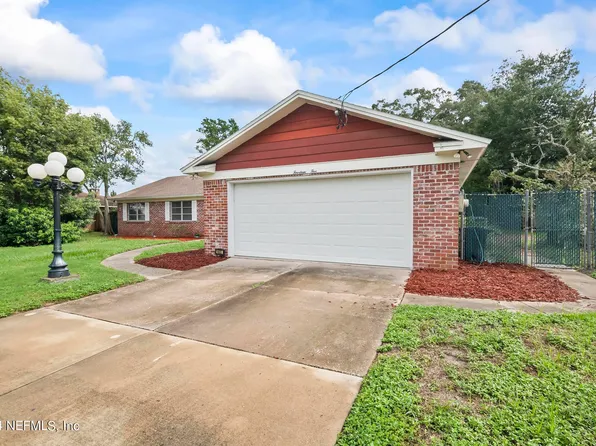 1405 CARLOTTA Road W, Jacksonville, FL 32211