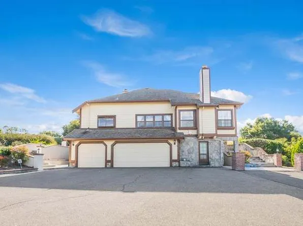 27220 Carrington Cir, Los Altos Hills, CA 94022