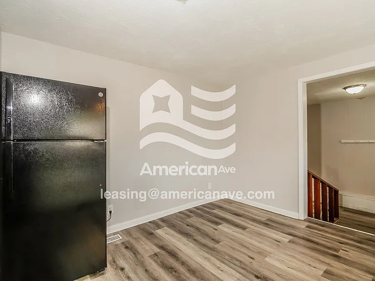 1833853_008_wm_-_dining_room_13116450.jpg