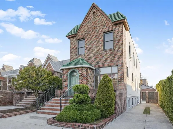 2071 E 35th St, Brooklyn, NY 11234