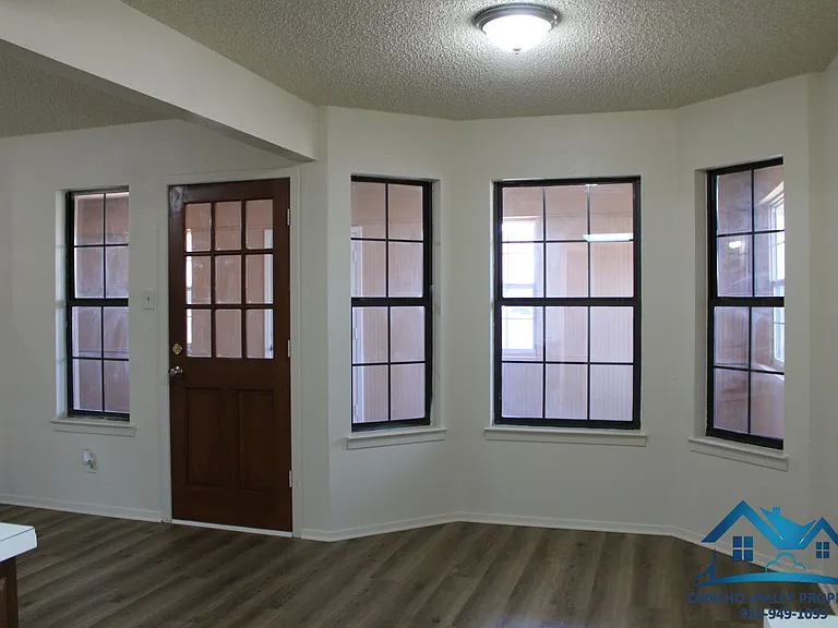 1706 Kansas Ave — Photo 5