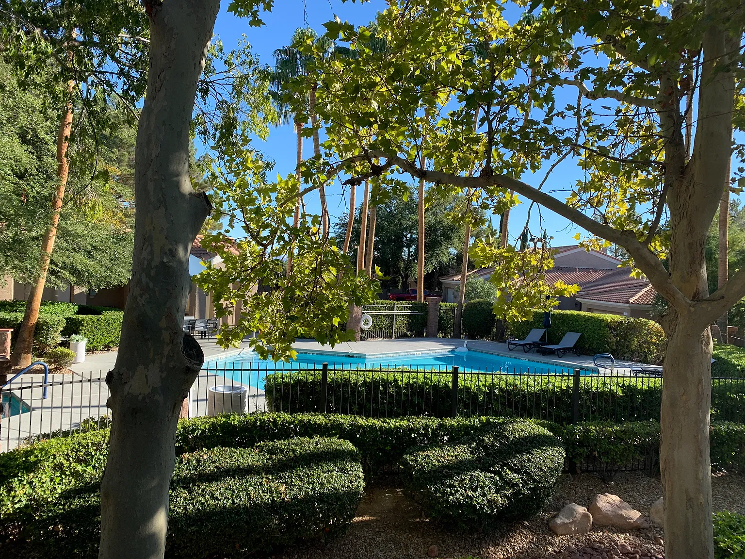 2 bed, 2.5 bath, 2047 sqft, $2,375 — Photo 1