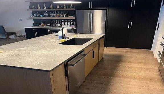 3rd image of 3324 Rosedale Ave #3324