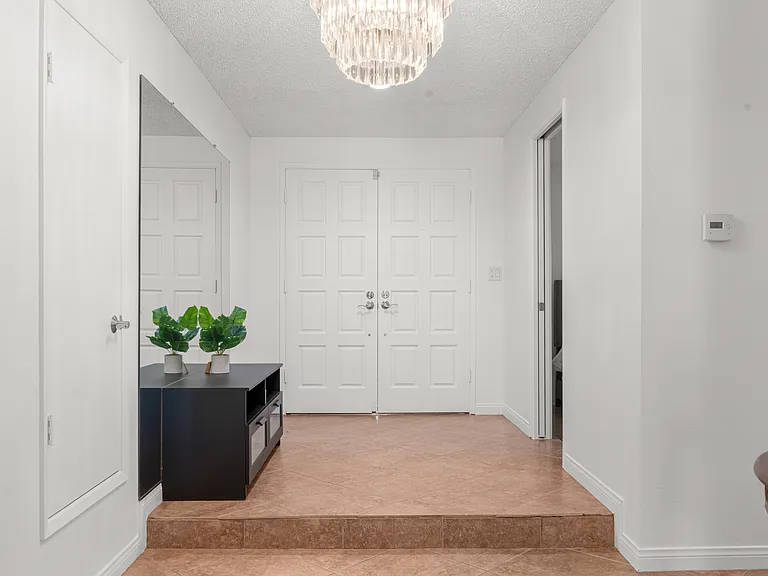 3258 Kirkham Dr — Photo 18