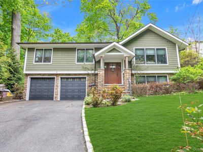 9 Winding Way, Sea Cliff, NY, 11579