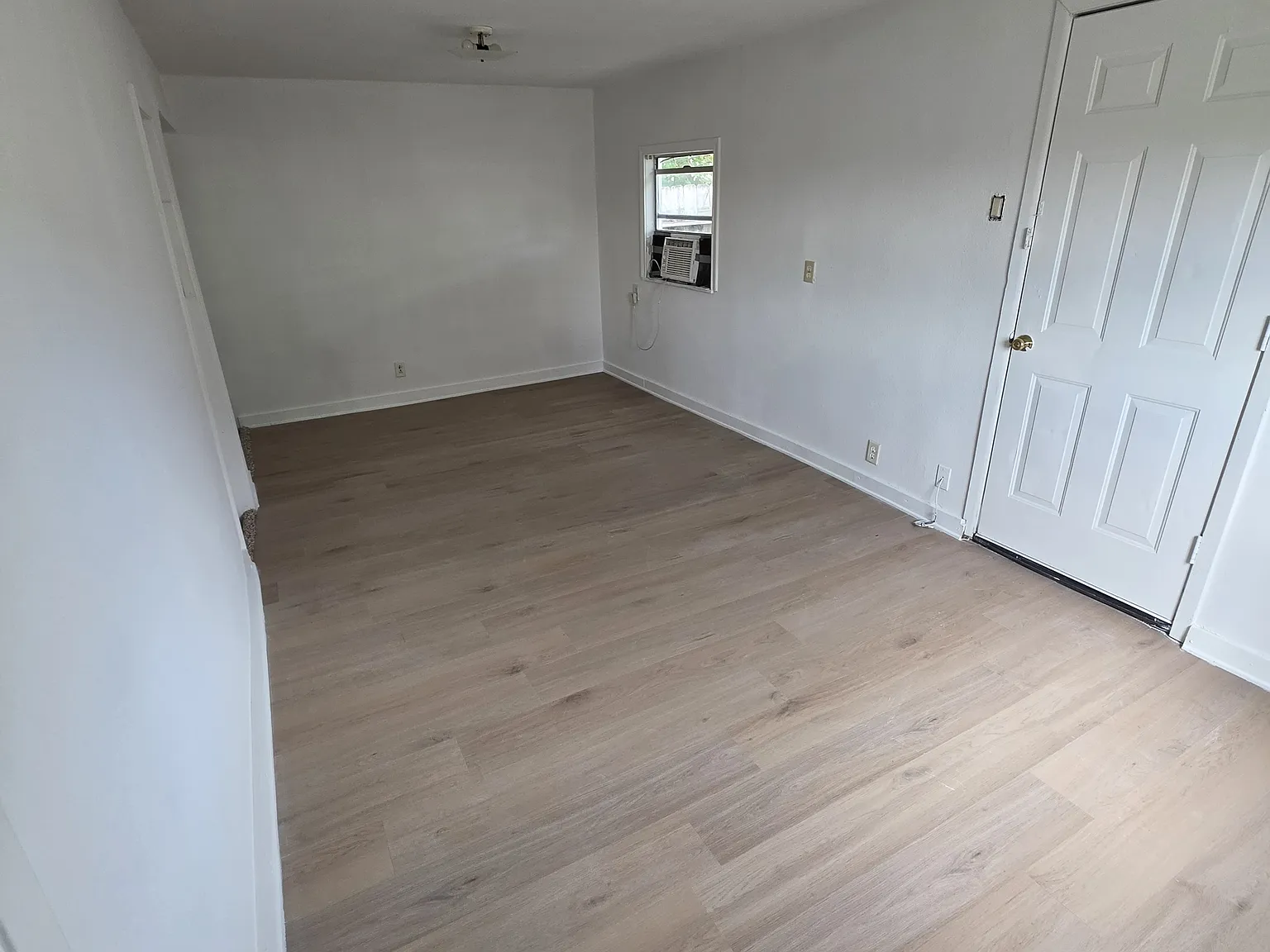 1 bed, 600 sqft, $800 — Photo 3