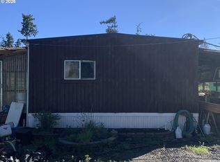 54885 Arago Fishtrap Rd, Myrtle Point, OR 97458