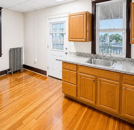 4th image of 240-250 Osborn St