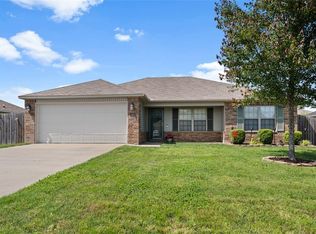 3504 Reynolds Ave, Springdale, AR 72764