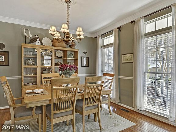 4th image of 857 Lake Varuna Dr