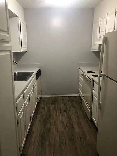 Floor plan B2 Traditional 950sqft - Kickingbird