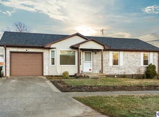 100 Daffodil Ct, Radcliff, KY 40160