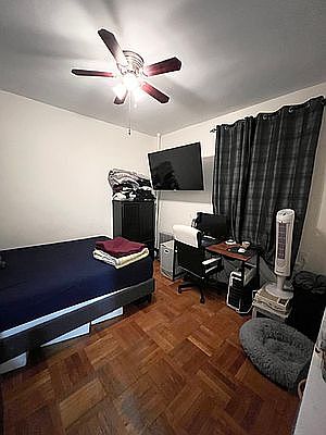 5th image of 23-28 31st Dr #2