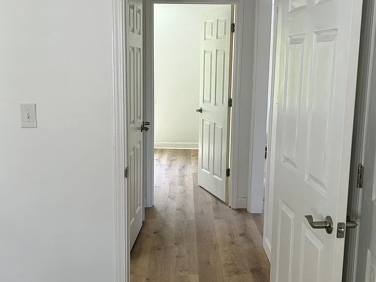 1569 Valley Dr — Photo 18