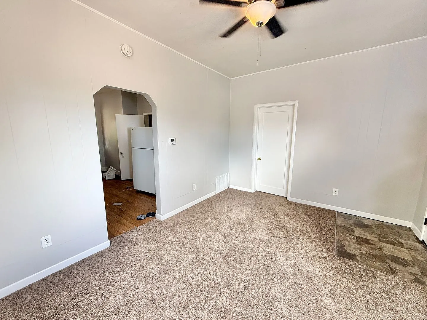 Charming 3-Bedroom Home with Spacious Backyard and Ample Storage! — Photo 2