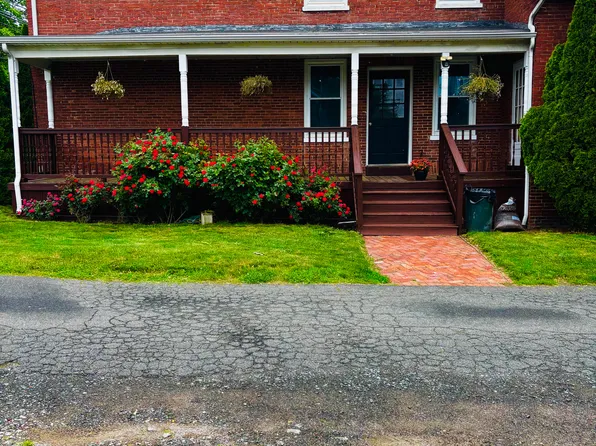 860 Windsor Ave #1, Windsor, CT 06095