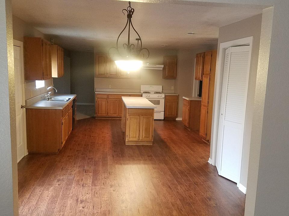Dining Room and Kitchen