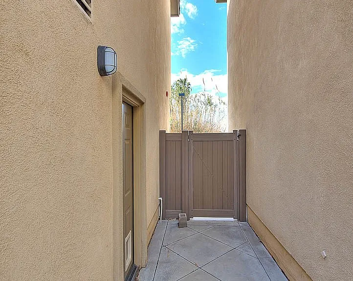 6264 Manzanita Way — Photo 57