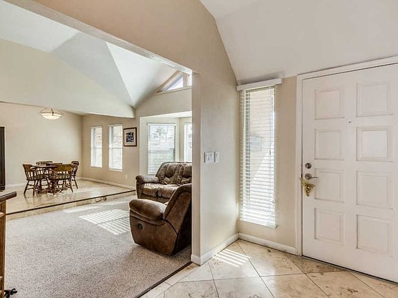 2nd image of 5416 E Juniper Ave