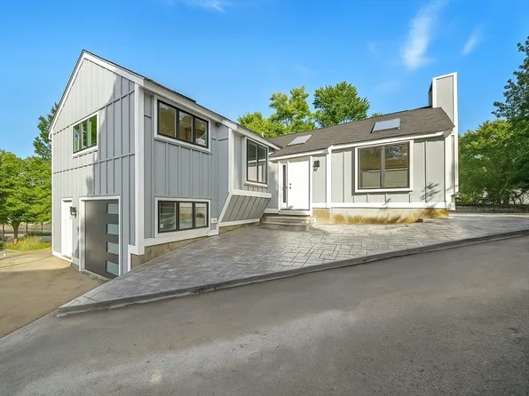 15 High St, Weymouth, MA 02189