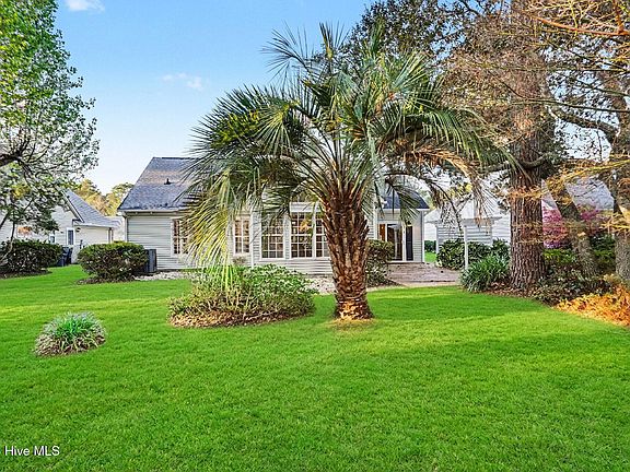 5th image of 868 Sandpiper Bay Drive SW