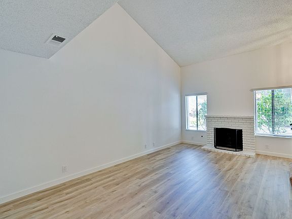 3rd image of 130 Baroni Ave APT 35