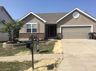 1951 Briarfield Dr, Lake Saint Louis, MO 63367