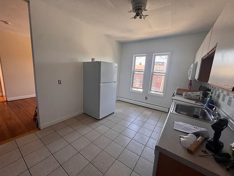 13 Bismarck St #3 — Photo 15