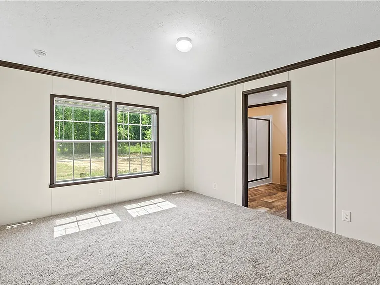 Lakeview Meadows — Photo 14