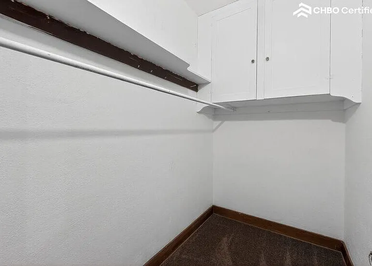 24 N Buena Vista St — Photo 17