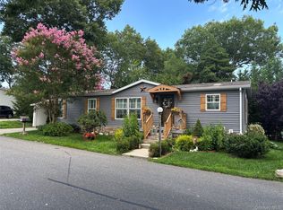 1661 Old Country Road #258, Riverhead, NY 11901