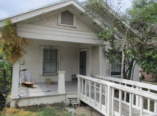 805 Chihuahua St, Laredo, TX 78040