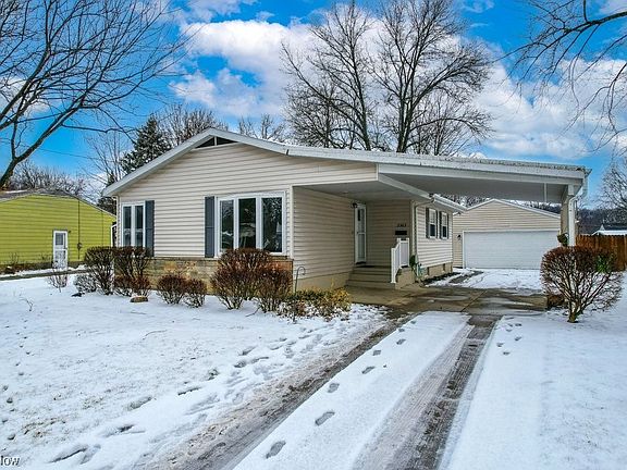 2nd image of 2363 Elizabeth Dr