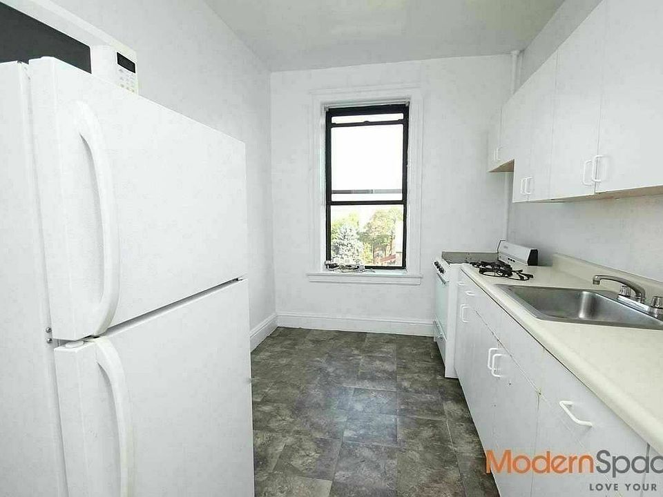 1st image of 29-24 21st Ave #2X