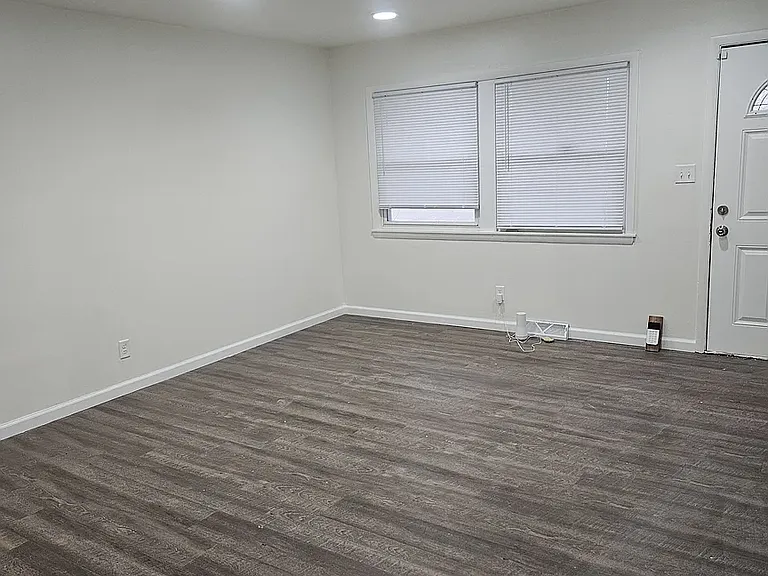 3244 N 52nd St — Photo 3