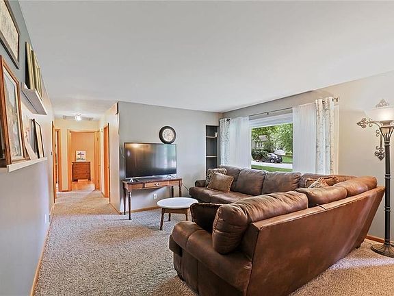 5th image of 6505 N McGee St