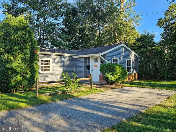14 Beck Mill Rd, Hanover, PA 17331