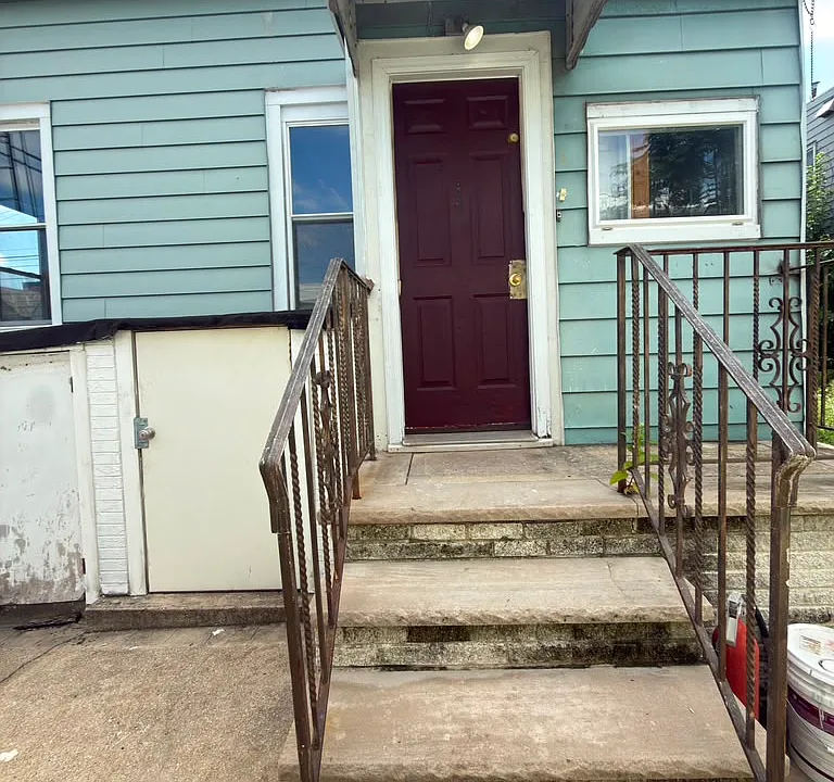 425-427 3rd Ave #5A