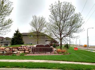 315 S Heritage Ct, Brandon, SD 57005